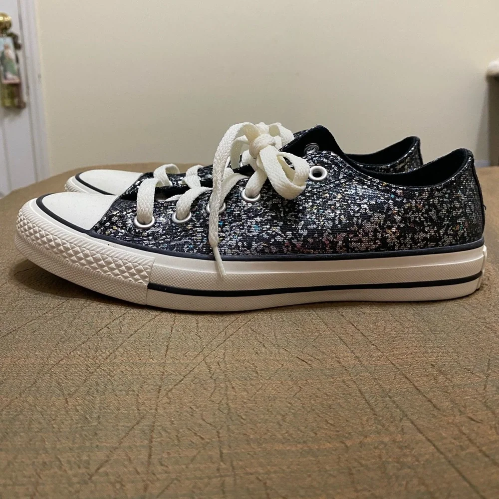 New Converse Chuck Taylor All Star Glitter Black Sneakers - Picture 4 of 14